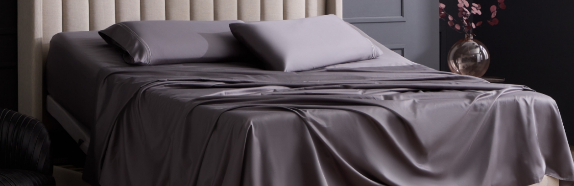 dark bed sheets